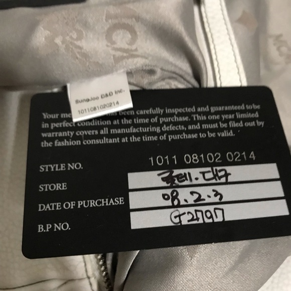 Authentic MCM🌹 - Picture 13 of 16